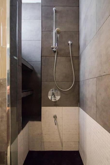 Malasaña Beautiful Design 2bed 2bath Madrid