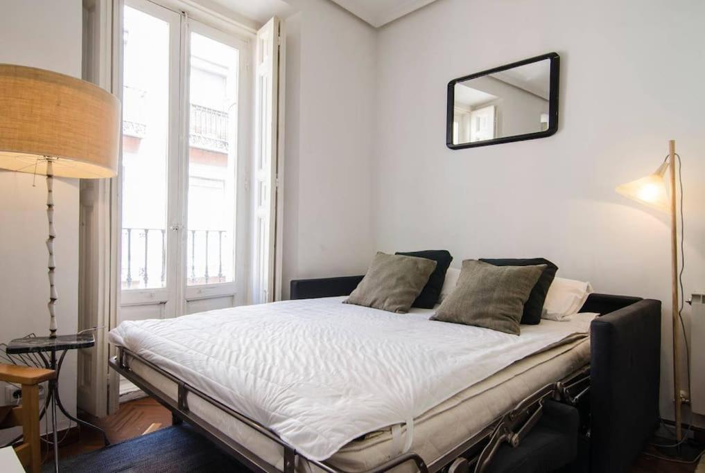 Malasaña Beautiful Design 2bed 2bath Apartamento
